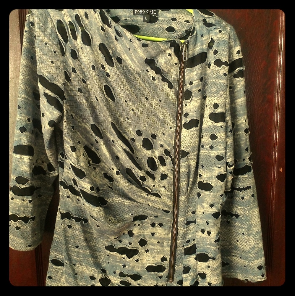 Asymmetrical unique shirt